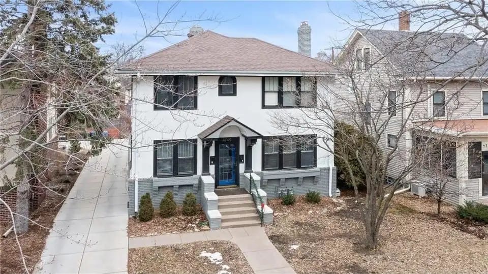 4749 Harriet Ave Minneapolis, MN 55419
