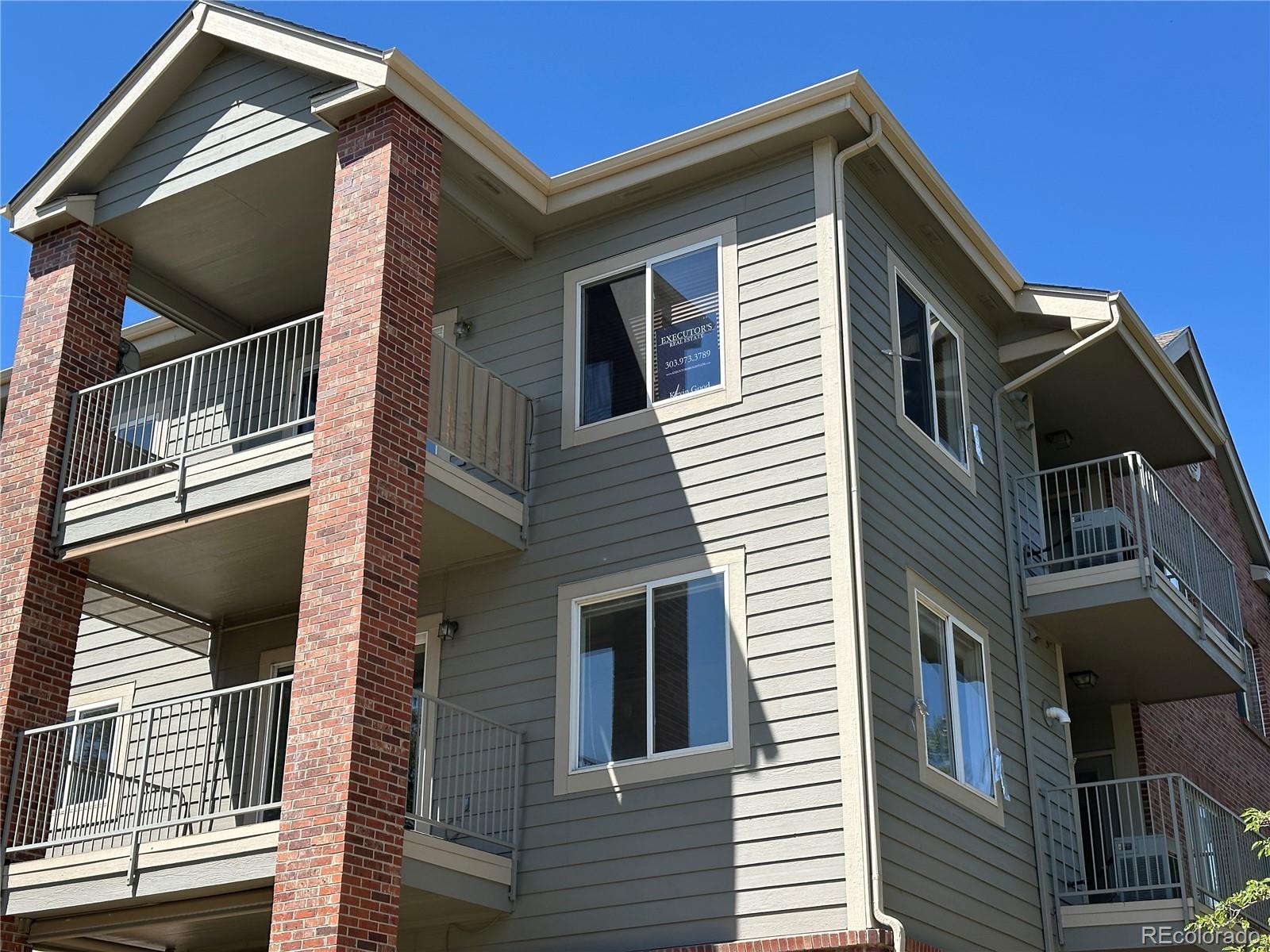 2895 W Riverwalk Circle 301, Littleton, CO 80123 