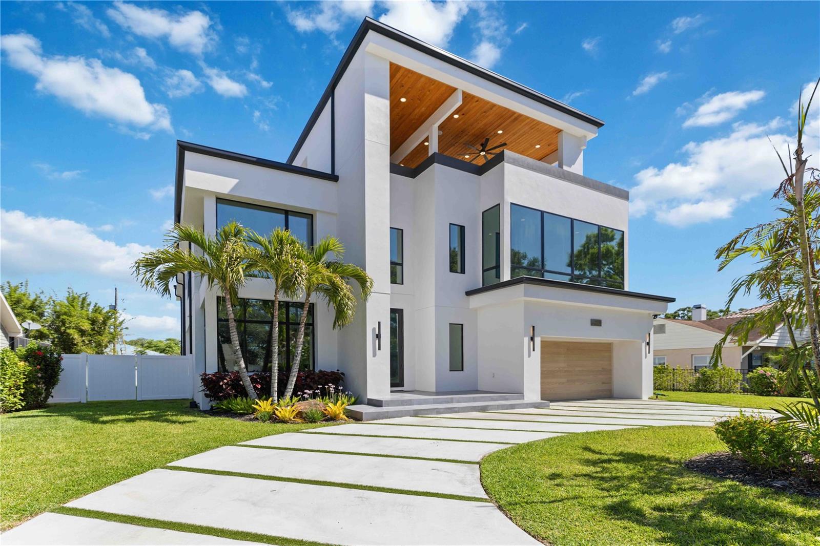 4109 W Watrous Avenue, Tampa, FL 33629 