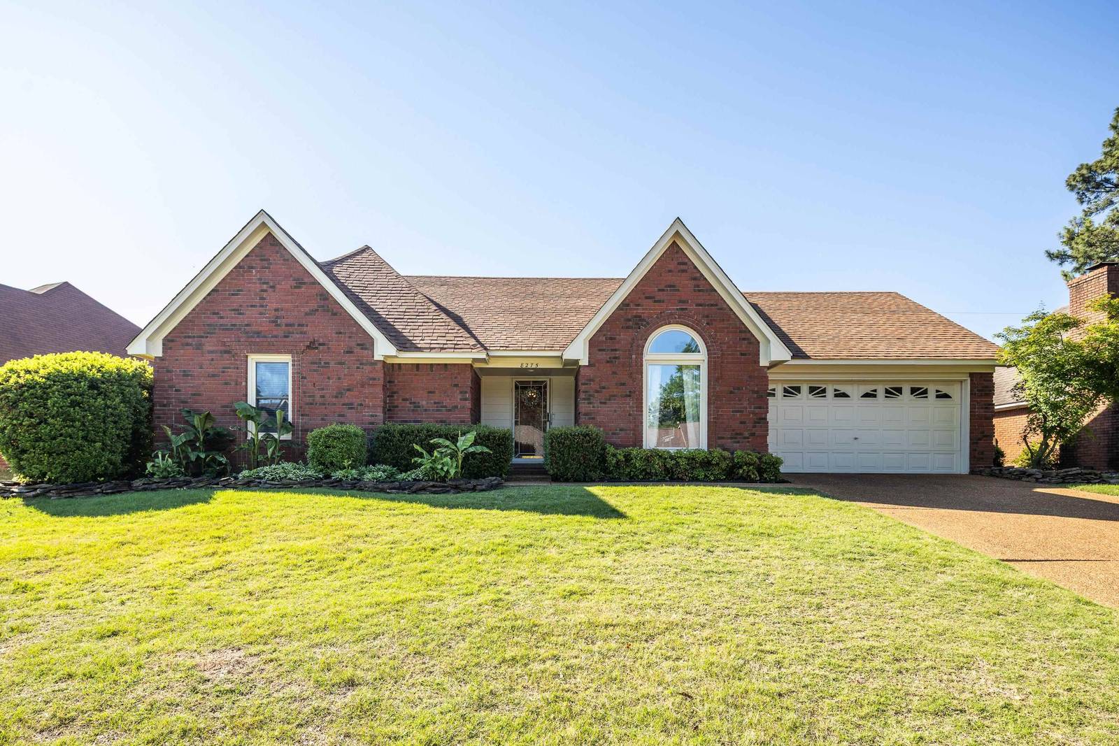 8275 River Creek CV, Memphis, TN 38016 