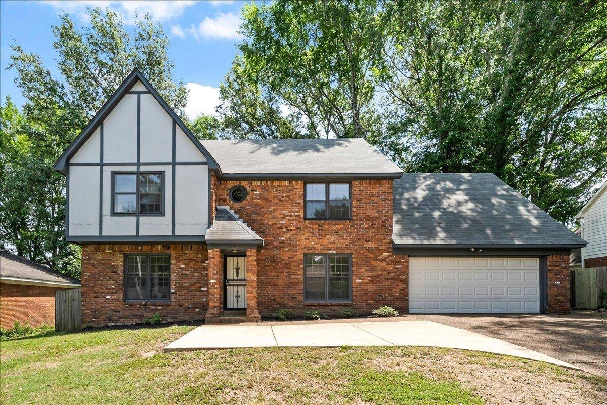 74 S Walnut Bend RD, Cordova, TN 38018 